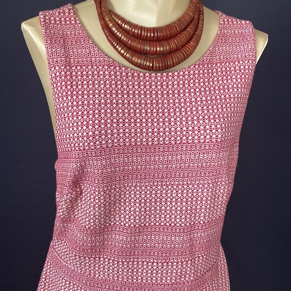 Banana Republic Cris-Cross Back Dress - Picture 2 of 10